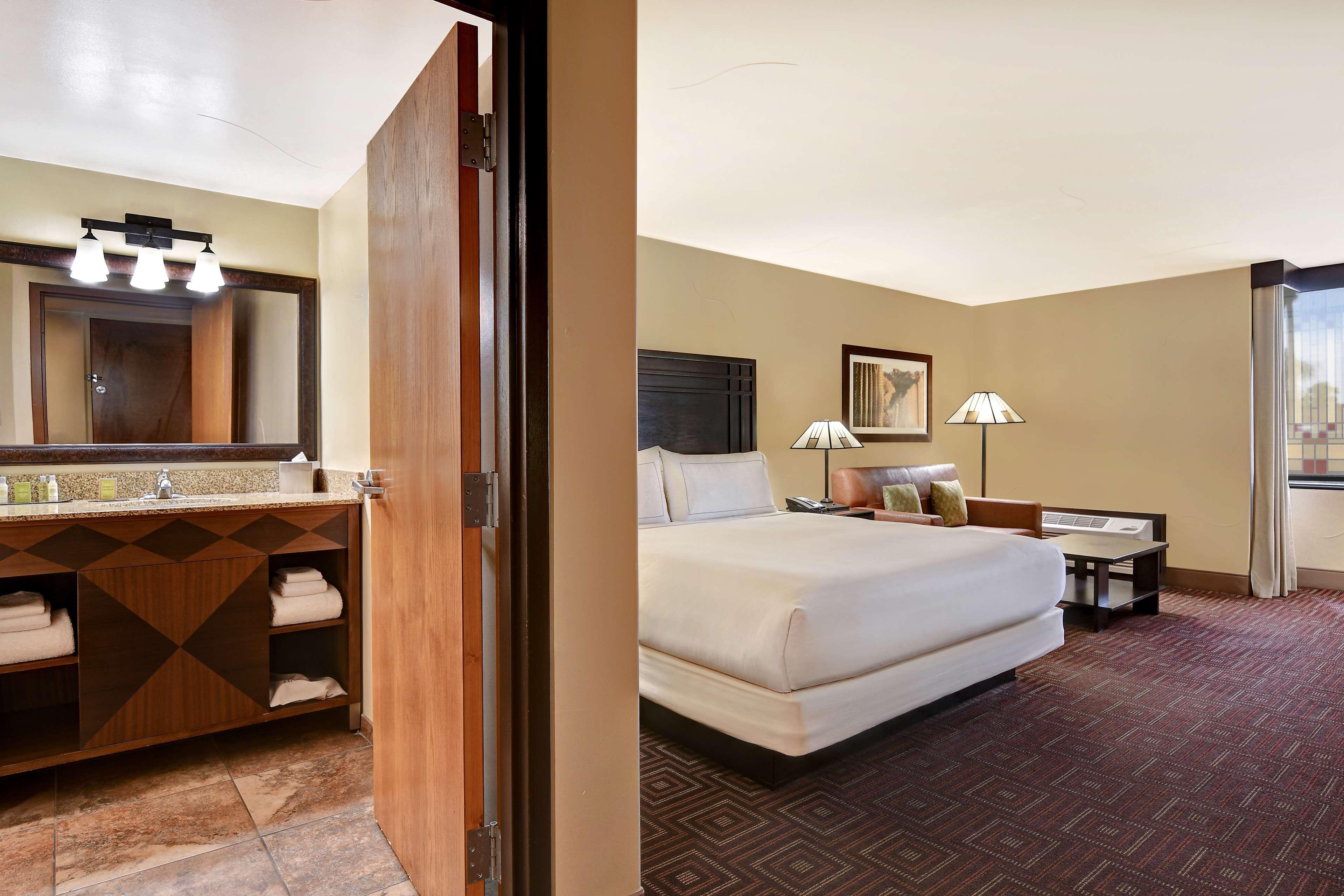 Doubletree By Hilton Phoenix- טמפה מראה חיצוני תמונה