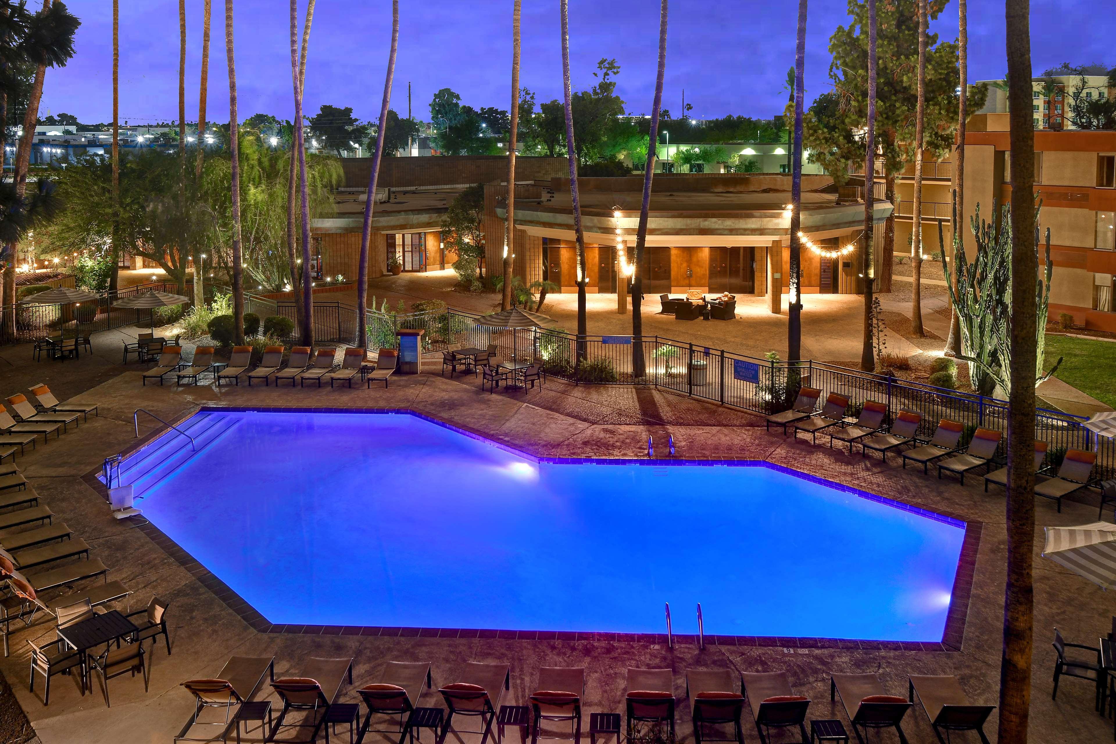 Doubletree By Hilton Phoenix- טמפה מראה חיצוני תמונה